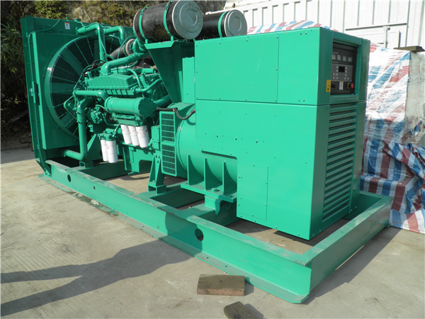 阳朔出租发电机 发电机组厂家：柴油发电机组的控制屏的作用是什么？